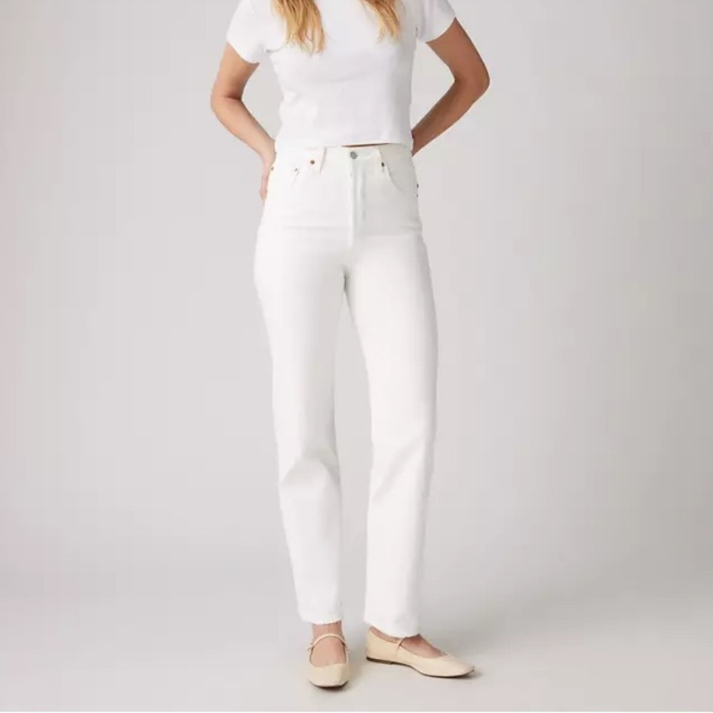 Levi’s rib cage straight ankle white denim jeans